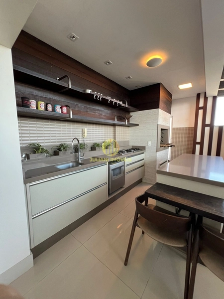 Apartamento Duplex no Ed. Holambra em Balneário Camboriú: 10ª foto da galeria de imagens do imóvel