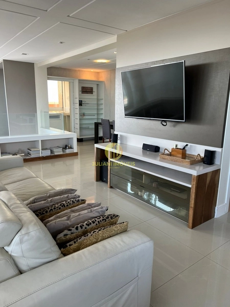 Apartamento Duplex no Ed. Holambra em Balneário Camboriú: 3ª foto da galeria de imagens do imóvel