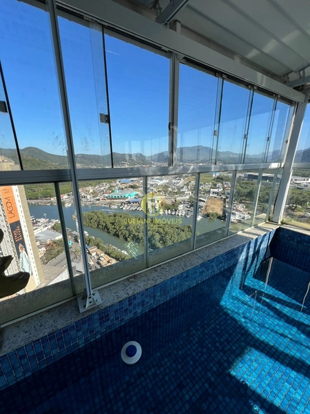Apartamento Duplex no Ed. Holambra em Balneário Camboriú: 13ª foto da galeria de imagens do imóvel