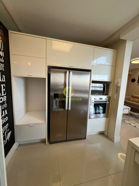 Apartamento Duplex no Ed. Holambra em Balneário Camboriú: 8ª foto da galeria de imagens do imóvel
