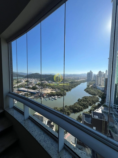 Apartamento Duplex no Ed. Holambra em Balneário Camboriú: 28ª foto da galeria de imagens do imóvel