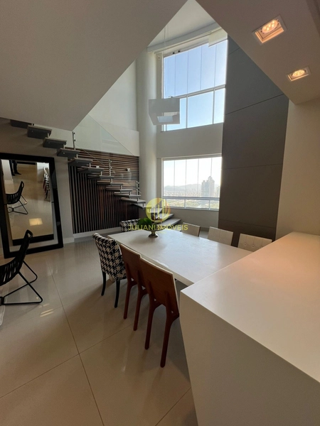 Apartamento Duplex no Ed. Holambra em Balneário Camboriú: 7ª foto da galeria de imagens do imóvel