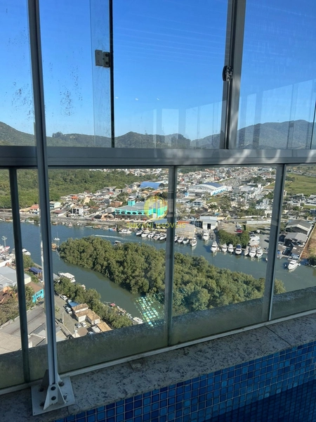Apartamento Duplex no Ed. Holambra em Balneário Camboriú: 25ª foto da galeria de imagens do imóvel