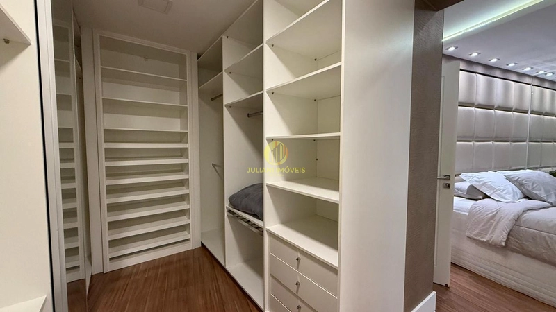 Cobertura Duplex no Ed. Grand Royale em Balneário Camboriú: 19ª foto da galeria de imagens do imóvel
