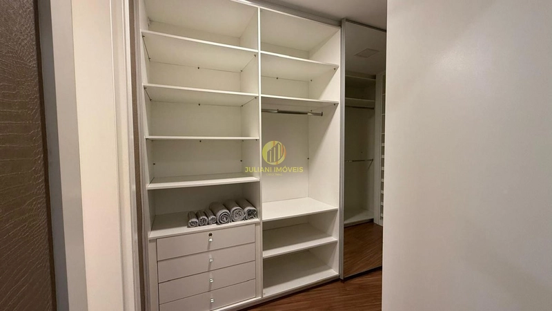 Cobertura Duplex no Ed. Grand Royale em Balneário Camboriú: 18ª foto da galeria de imagens do imóvel