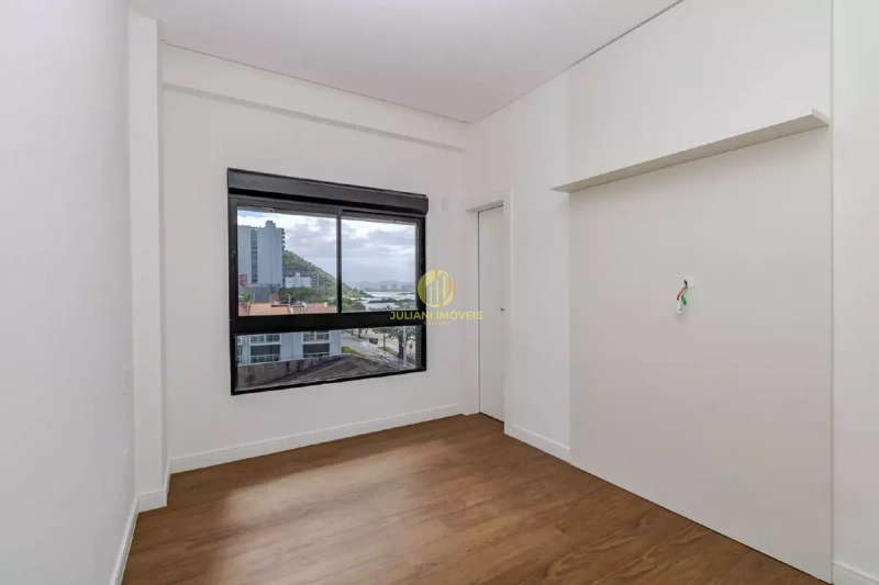 Apartamento frente mar no Ed. La Plage na Praia Cabeçudas: 14ª foto da galeria de imagens do imóvel
