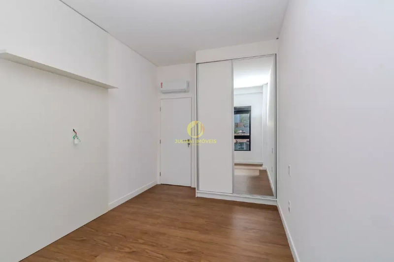 Apartamento frente mar no Ed. La Plage na Praia Cabeçudas: 17ª foto da galeria de imagens do imóvel
