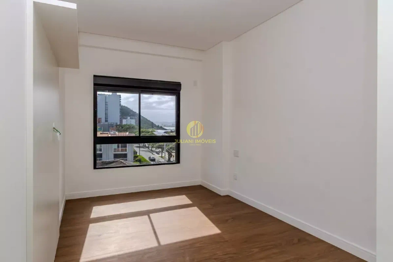 Apartamento frente mar no Ed. La Plage na Praia Cabeçudas: 18ª foto da galeria de imagens do imóvel