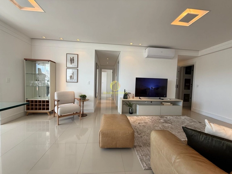 Apartamento no Ed. Leonardo Da Vinci Praia Brava Itajaí: 8ª foto da galeria de imagens do imóvel