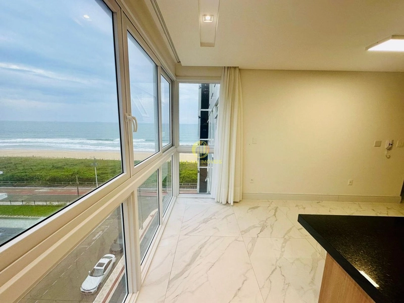 Apartamento no Ed. Brava Prime na Praia Brava: 2ª foto da galeria de imagens do imóvel