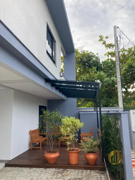Casa em Bombinhas: 17ª foto da galeria de imagens do imóvel