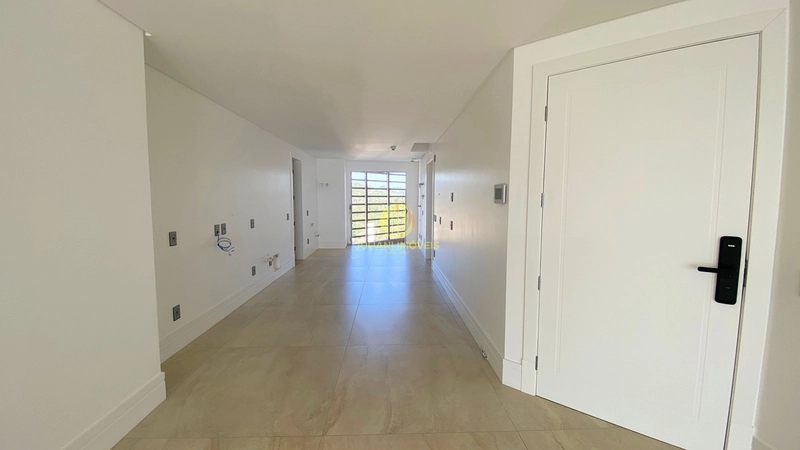 Apartamento no Ed. Pharos em Balneário Camboriú: 8ª foto da galeria de imagens do imóvel