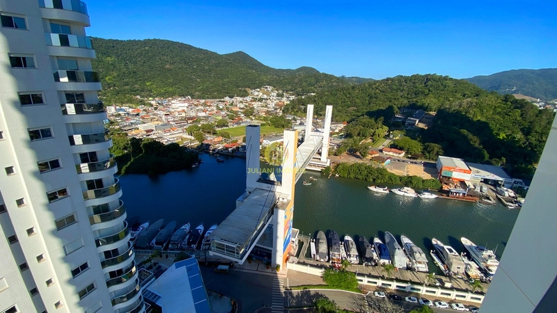 Apartamento no Ed. Pharos em Balneário Camboriú: 11ª foto da galeria de imagens do imóvel