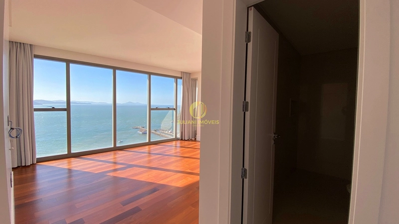 Apartamento no Ed. Pharos em Balneário Camboriú: 20ª foto da galeria de imagens do imóvel