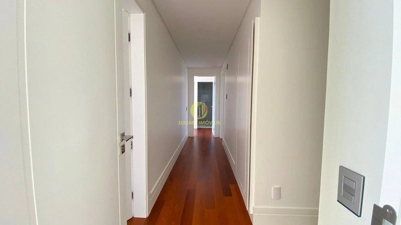 Apartamento no Ed. Pharos em Balneário Camboriú: 14ª foto da galeria de imagens do imóvel