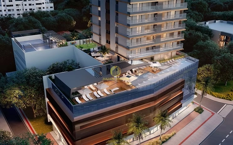 Apartamento no Ed. Sky Brava na Praia Brava