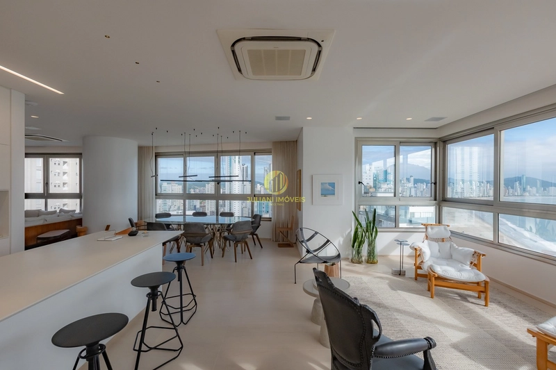 Apartamento frente mar no Apogee em Balneário Camboriú: 12ª foto da galeria de imagens do imóvel