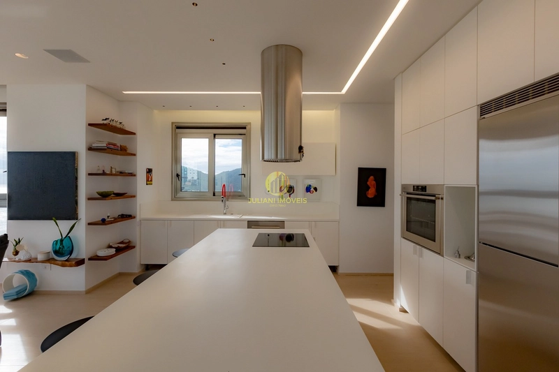 Apartamento frente mar no Apogee em Balneário Camboriú: 18ª foto da galeria de imagens do imóvel