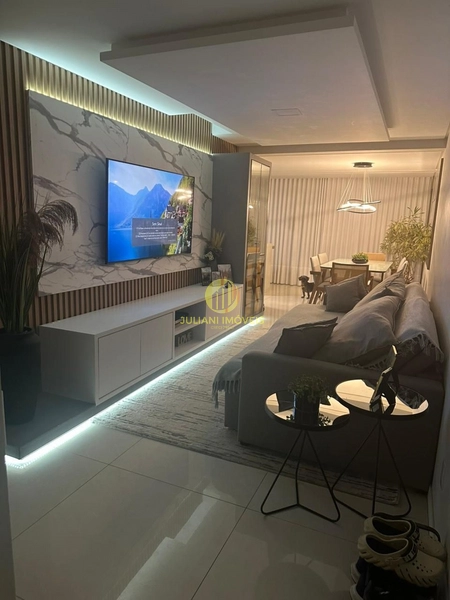 Apartamento 3 quartos no Ed. Quebec em Itajaí