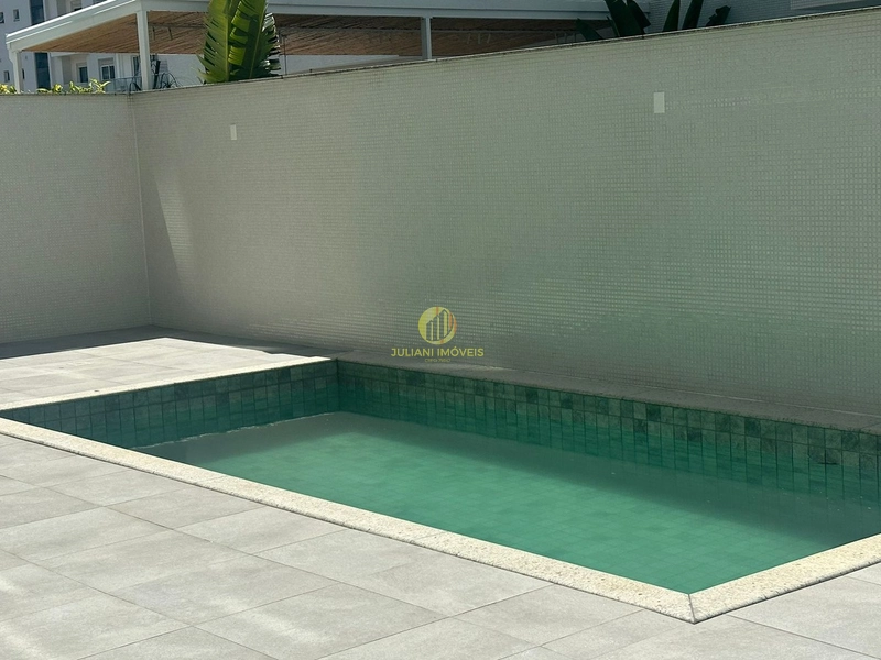 Apartamento no Brava Beach na Praia Brava em Itajaí: 3ª foto da galeria de imagens do imóvel