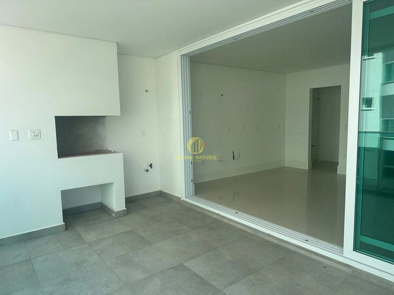 Apartamento no Brava Beach na Praia Brava em Itajaí: 1ª foto da galeria de imagens do imóvel