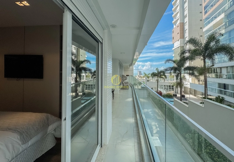 Apartamento mobiliado e decorado no Ed. La Blanc Praia Brava: 23ª foto da galeria de imagens do imóvel