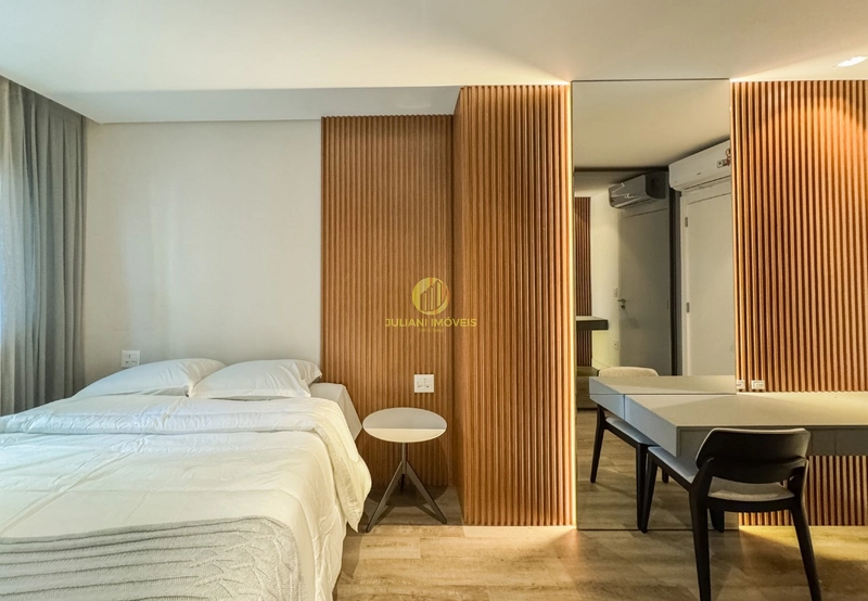 Apartamento mobiliado e decorado no Ed. La Blanc Praia Brava: 30ª foto da galeria de imagens do imóvel