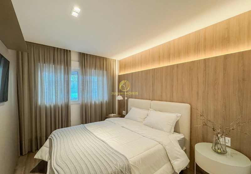 Apartamento mobiliado e decorado no Ed. La Blanc Praia Brava: 39ª foto da galeria de imagens do imóvel