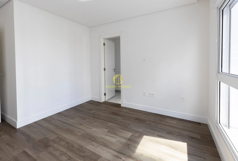 Apartamento no Edifício Le Blanc em Itajaí: 9ª foto da galeria de imagens do imóvel