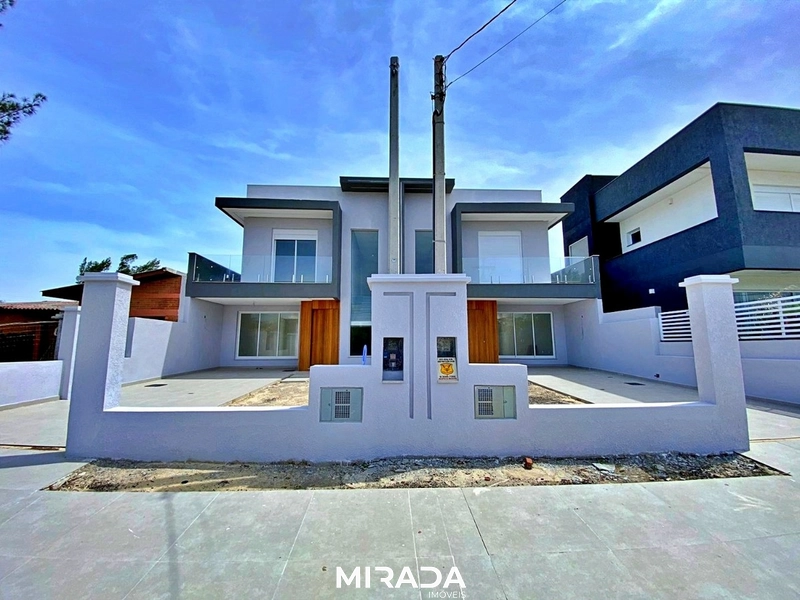 Duplex à venda em Xangri-lá: 2ª foto da galeria de imagens do imóvel