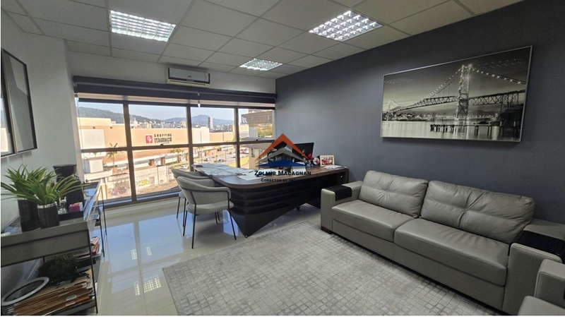 Excelente Sala Comercial em São José SC: 1ª foto da galeria de imagens do imóvel