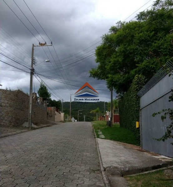 Terreno de 770m² à Venda nos Ingleses: 3ª foto da galeria de imagens do imóvel