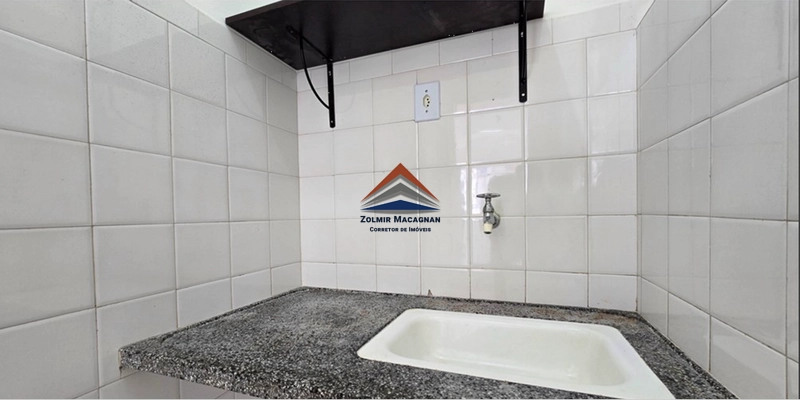Sala Comercial no Centro de Florianópolis SC: 14ª foto da galeria de imagens do imóvel