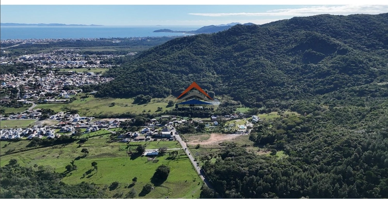 Terreno Amplo no Bairro Vargem Grande - Florianópolis: 1ª foto da galeria de imagens do imóvel
