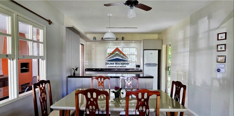 Linda Casa na Praia de Ponta das Canas - Florianópolis: 23ª foto da galeria de imagens do imóvel