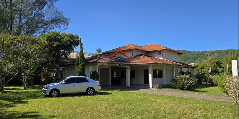 Linda Casa na Praia de Ponta das Canas - Florianópolis: 24ª foto da galeria de imagens do imóvel