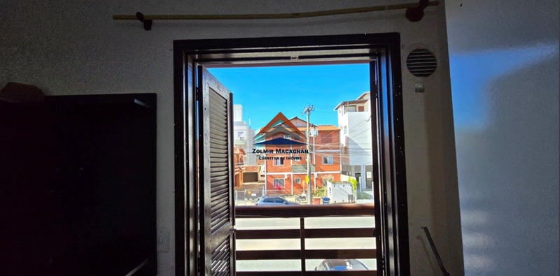 Prédio de Apartamentos à Venda em Canasvieiras -Florianópolis: 2ª foto da galeria de imagens do imóvel