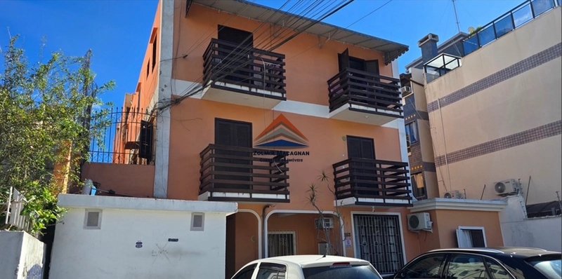 Prédio de Apartamentos à Venda em Canasvieiras -Florianópolis: 1ª foto da galeria de imagens do imóvel