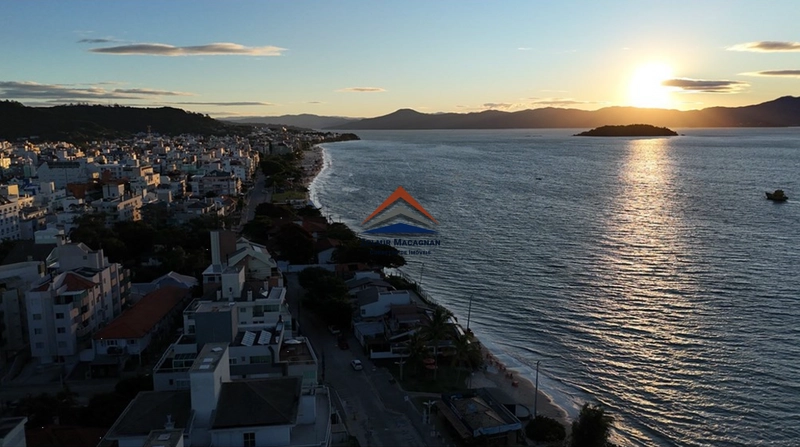 Cobertura Duplex 3 Suítes em Canasvieiras - Florianópolis: 16ª foto da galeria de imagens do imóvel