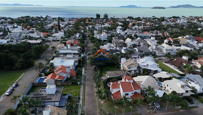 Excelente Casa 6 Suítes a Venda no Jurerê Internacional - Floripa: 24ª foto da galeria de imagens do imóvel