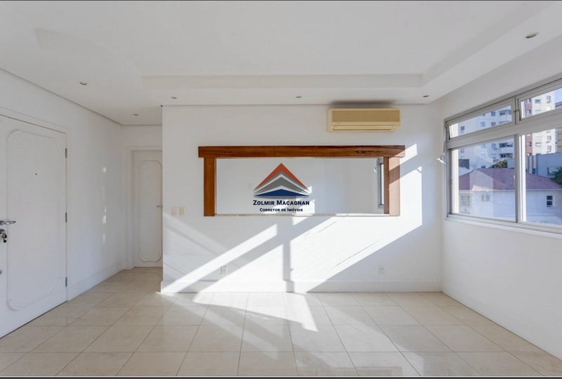 Apartamento 4 Dormnitórios no Centro de Florianópolis: 28ª foto da galeria de imagens do imóvel