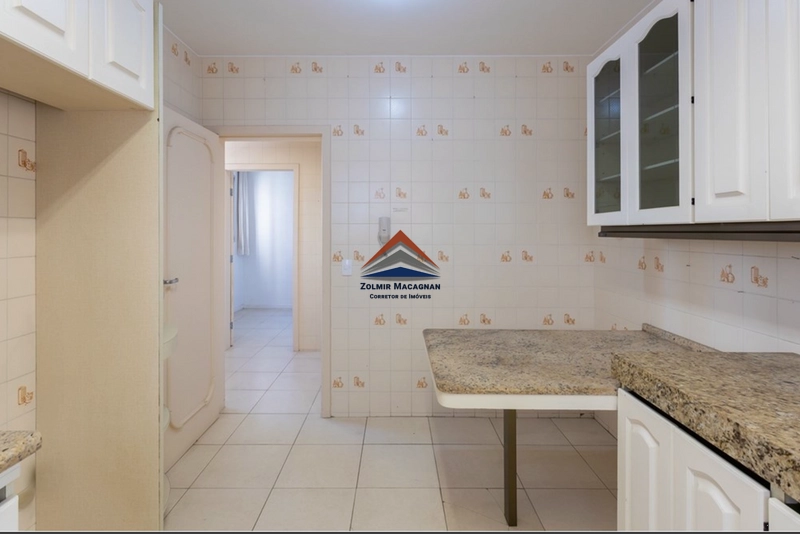 Apartamento 4 Dormnitórios no Centro de Florianópolis: 14ª foto da galeria de imagens do imóvel