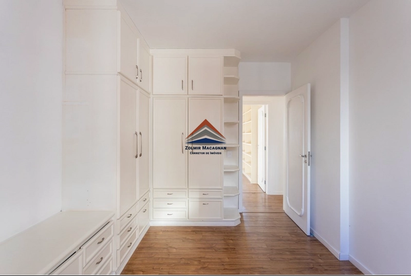 Apartamento 4 Dormnitórios no Centro de Florianópolis: 6ª foto da galeria de imagens do imóvel