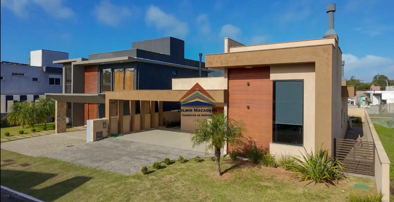 Excelente Casa Em Concomínio à venda No Rio Vermelho -Florianópolis: 2ª foto da galeria de imagens do imóvel