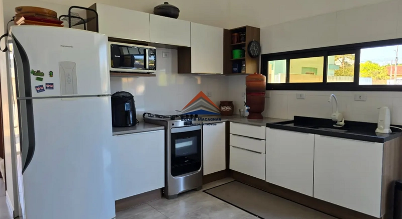 Casa Térrea 4 Dormitórios Em Condomínio À Vendaem Florianópolis: 8ª foto da galeria de imagens do imóvel