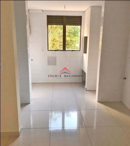 Apartamento térreo 2 dormitórios próximo UFSC à Venda em Florianópolis: 1ª foto da galeria de imagens do imóvel