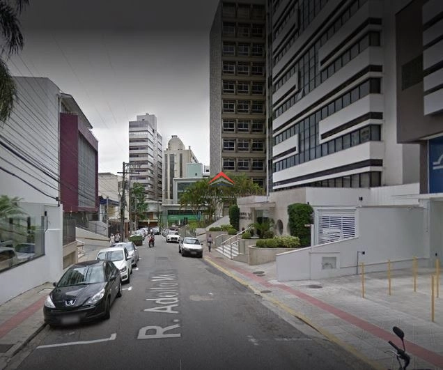 Belíssima sala Comercial `Venda no centro de Florianópolis SC: 1ª foto da galeria de imagens do imóvel