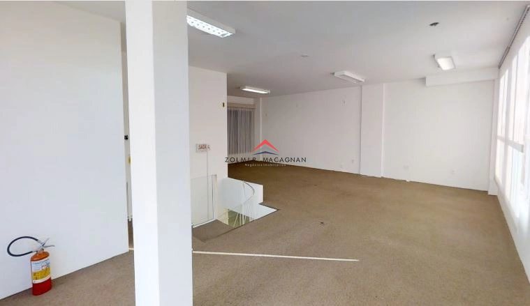 Excelente loja com 2 vagas de garagem à Venda no Bairro Trindade: 4ª foto da galeria de imagens do imóvel