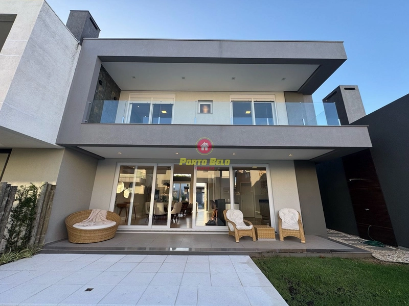 CASA Á VENDA: 1ª foto da galeria de imagens do imóvel