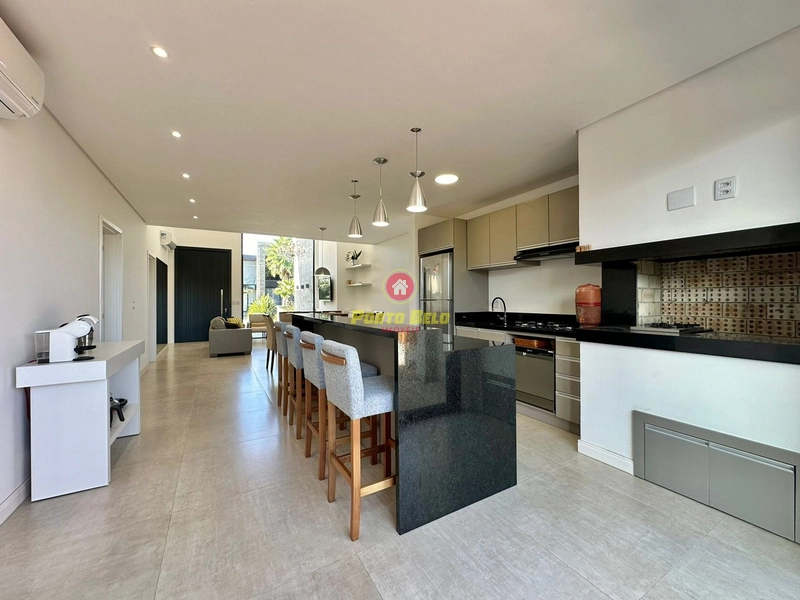 CASA Á VENDA: 8ª foto da galeria de imagens do imóvel